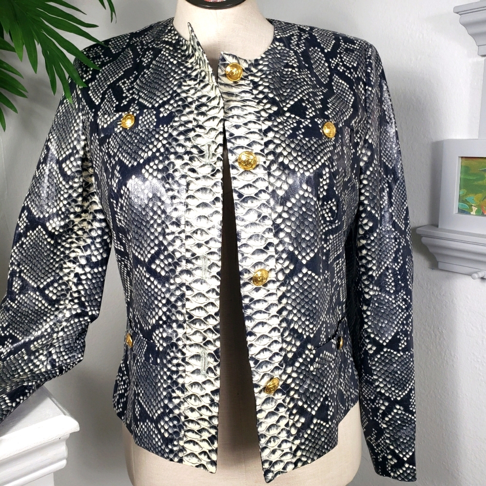 Escada Luxurious Lambskin Leather - Black & Grey Reptile - Vintage Bougie 38 / 8